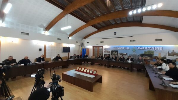 Consiliul Local Târgoviște se întrunește în ședință ordinară pe 23 octombrie. 17 puncte pe ordinea de zi